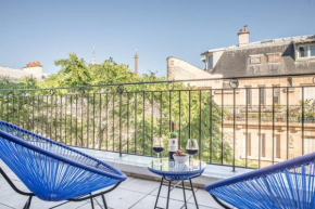Large flat for 4 people with terrace and view on the Eiffel Tower